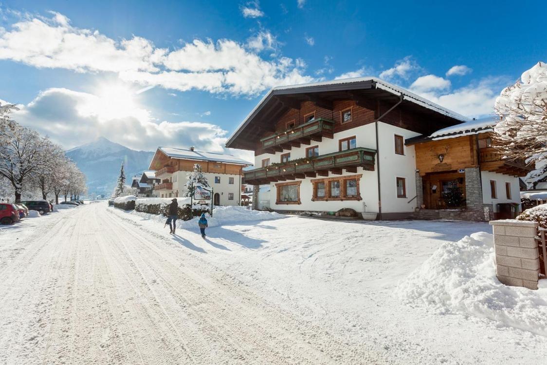 Holiday Im Gaestehaus Warter In Altenmarkt Альтенмаркт-ім-Понгау Екстер'єр фото